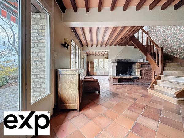 LIMAY — RARE. ÉLÉGANTE. INCOMPARABLE.