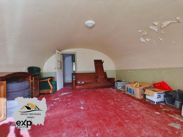 Maison de Bourg St Germain-l'Herm