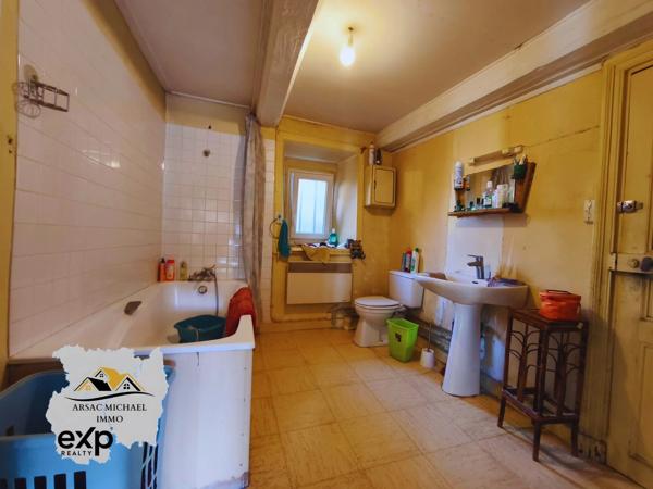 Maison de Bourg St Germain-l'Herm