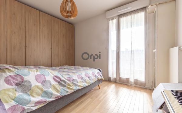 Appartement à vendre    4 pièces • 76,62 m2 Joinville-le-Pont