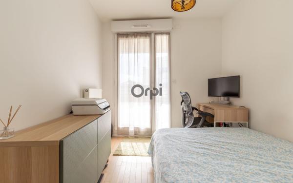 Appartement à vendre    4 pièces • 76,62 m2 Joinville-le-Pont