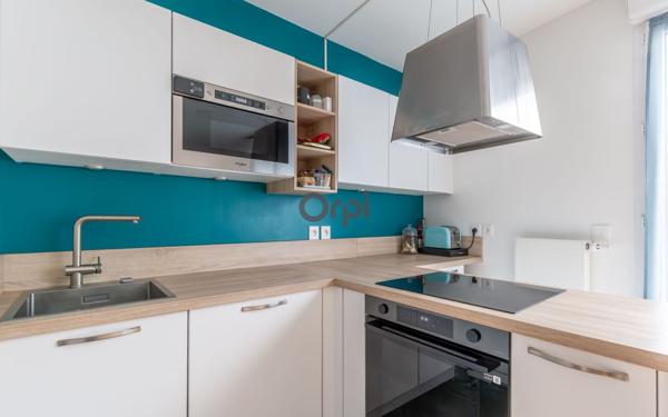 Appartement à vendre    4 pièces • 76,62 m2 Joinville-le-Pont