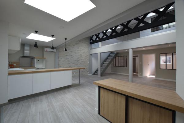 A louer, duplex LOFT F5 - 110m2