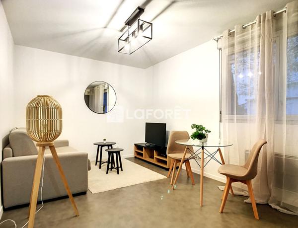 Location appartement près de CALUIRE ET CUIRE - 1 pièce(s) - 23 m² - 680 €/mois