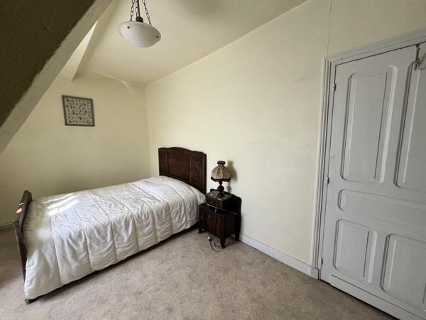 Maison à vendre |  Terrasson-Lavilledieu |  3 pièces | 103 m²