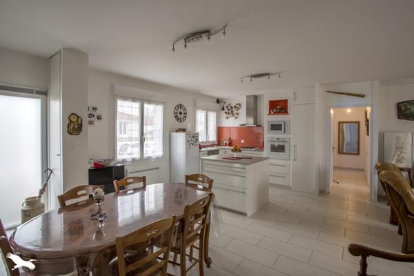 Maison à vendre |  Rochefort |  5 pièces | 100 m²