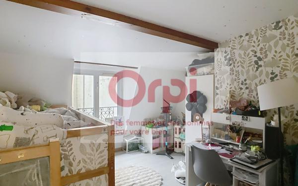 Appartement à vendre    3 pièces • 60,51 m2 Vanves