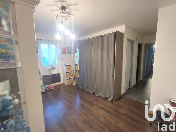 Maison à vendre 5 pièces 114 m² Saint-Julien-les-Villas