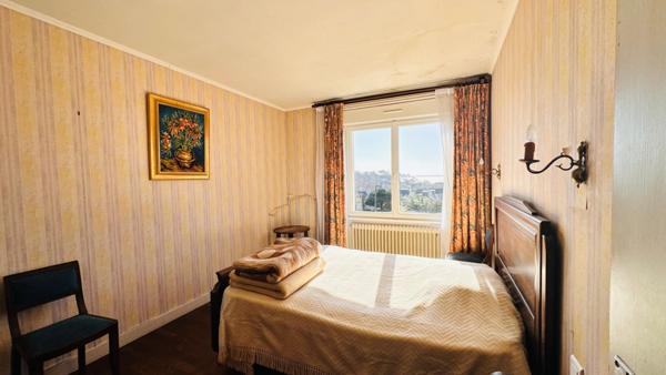 Coup de Cœur à Crozon : Élégance des Années 50 sur le Versant Sud