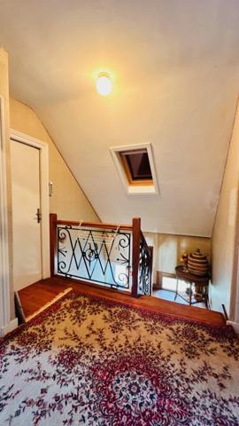 Coup de Cœur à Crozon : Élégance des Années 50 sur le Versant Sud