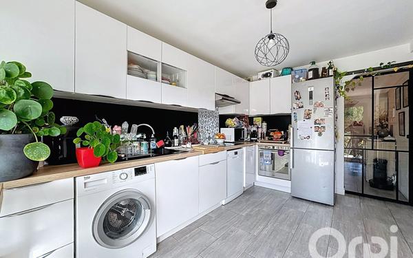 Appartement à vendre    3 pièces • 86 m2 Vence