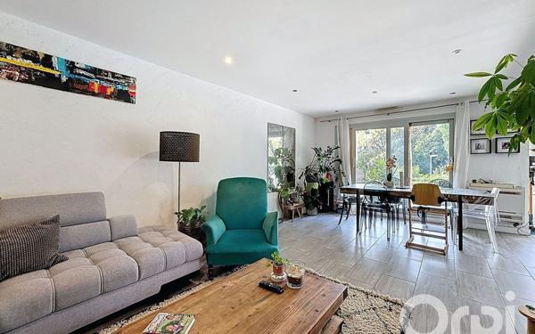 Appartement à vendre    3 pièces • 86 m2 Vence