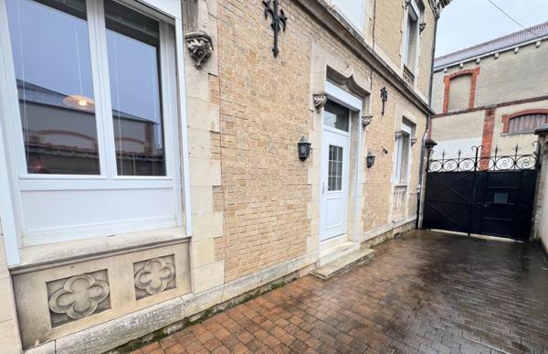 Maison bourgeoise à vendre 8 pièces Epernay(51)