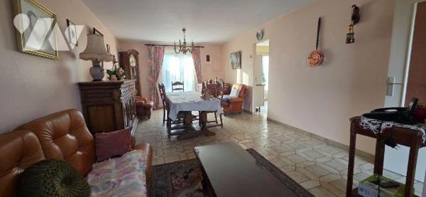 Maison Semi individuelle à Vendre à Quiévrechain (59920) en Nord (59)

Cette maison d'une sur...