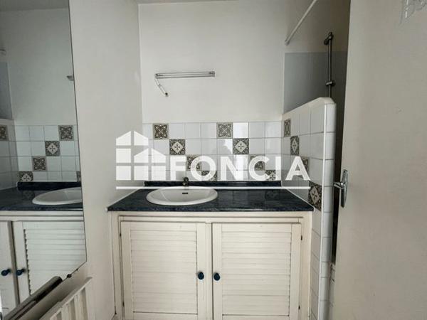 Location Appartement 2 pièces 49.8 m² - 96 AVENUEDE FORBIN Toulon 83000