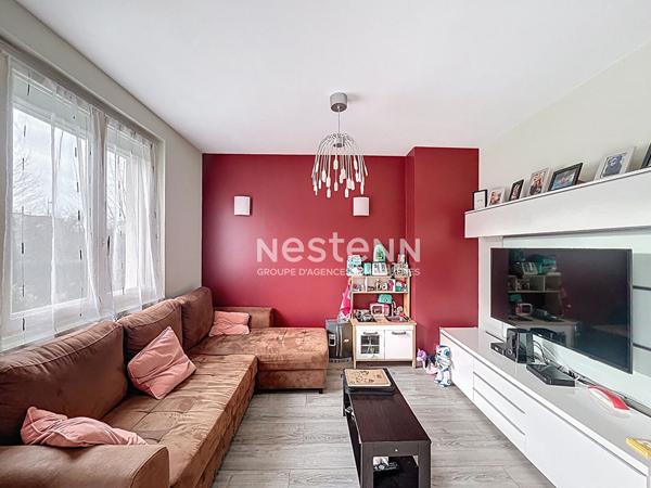 A vendre maison située à Dreux, 5 pièces, 80 m2, proche Gare et toutes commodités, secteur Hôpital