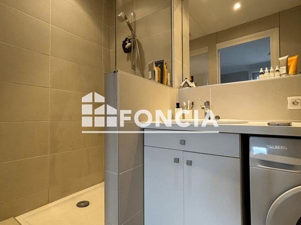 Location Appartement 2 pièces 51.88 m² - 11 PLACE BIR HAKEIM Lyon 69003