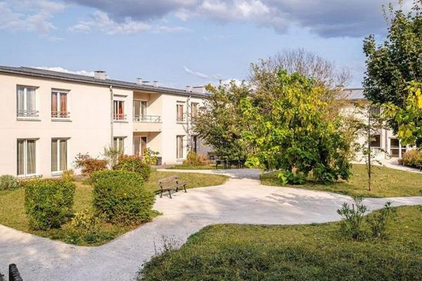 INVESTISSEMENT LOCATIF – MAISSE – Résidence Ehpad Korian Le Gâtinais - 5,51 % de rentabilité