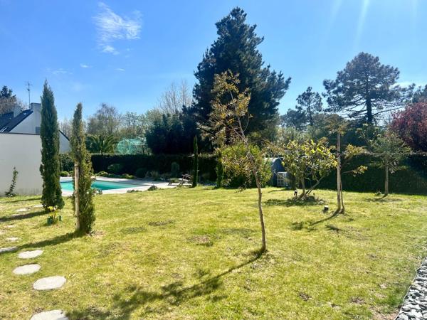 LA TURBALLE-MAISON CONTEMPORAINE 6P DE 176M2-PISCINE-GARAGE 40M2-JARDIN-SUR TERRAIN DE 720M2