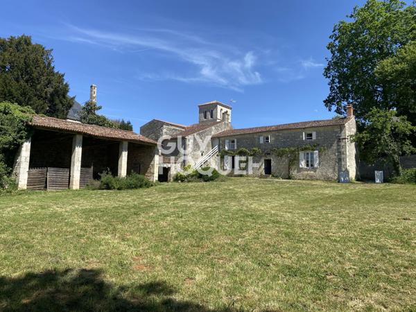 Maison à louer de 5 pièces de 177 m²