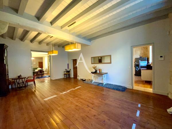 Maison médiévale de + de 700 ans ? coeur historique de Pons