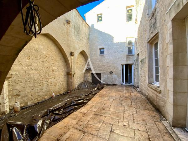 Maison médiévale de + de 700 ans ? coeur historique de Pons