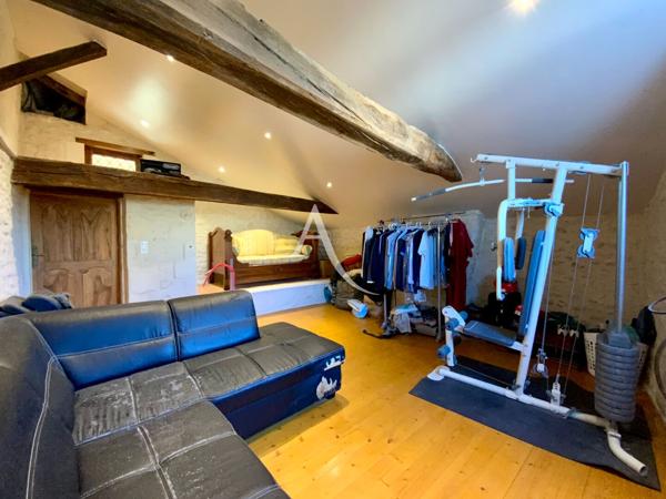 Maison médiévale de + de 700 ans ? coeur historique de Pons