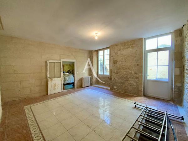 Maison médiévale de + de 700 ans ? coeur historique de Pons