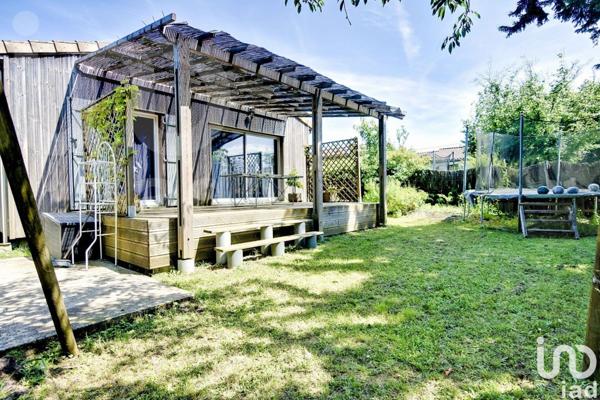 Maison 5 pièces de 96 m² à Soussans (33460)