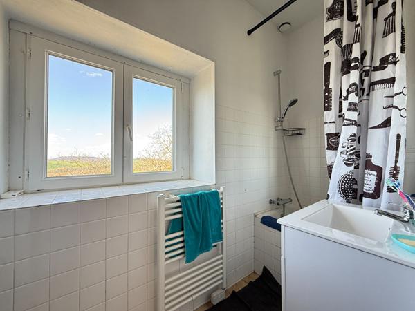 Maison - 7 pièces - 170 m²