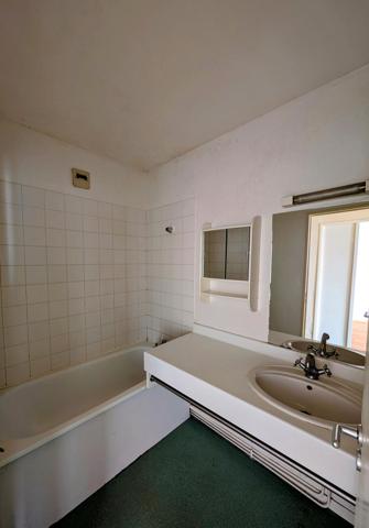 À vendre – Appartement T2 de 44 m² avec cave et parking – Bordeaux Parc Rivière