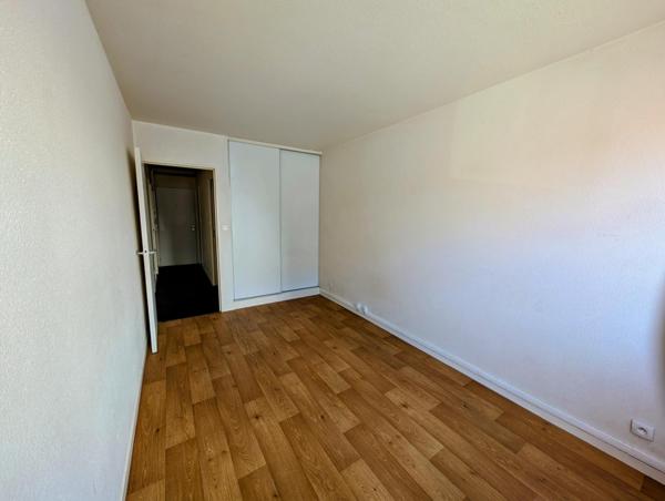 À vendre – Appartement T2 de 44 m² avec cave et parking – Bordeaux Parc Rivière