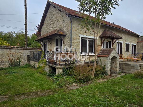 Maison Briarres Sur Essonne 6 pièce(s) 124.46 m2