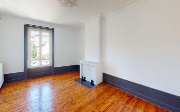 Appartement à louer    2 pièces •  Saint-Étienne