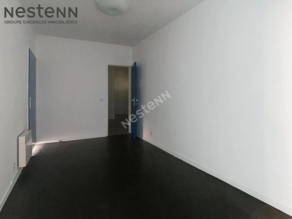 Local Professionel de 33.32m² LORMONT