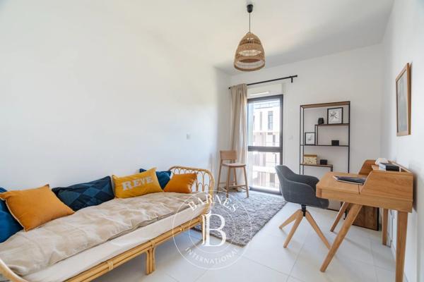 Marseille 8ème, Appartement 2 Chambres -  70 m² à vendre