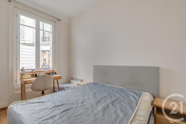 Appartement F2 à vendre  2 pièces - 40 m2 PARIS - 75009