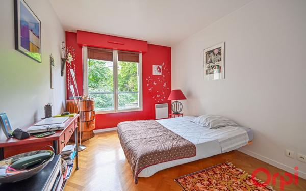 Appartement à vendre    3 pièces • 76 m2 Paris 17