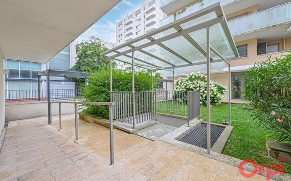 Appartement à vendre    3 pièces • 76 m2 Paris 17