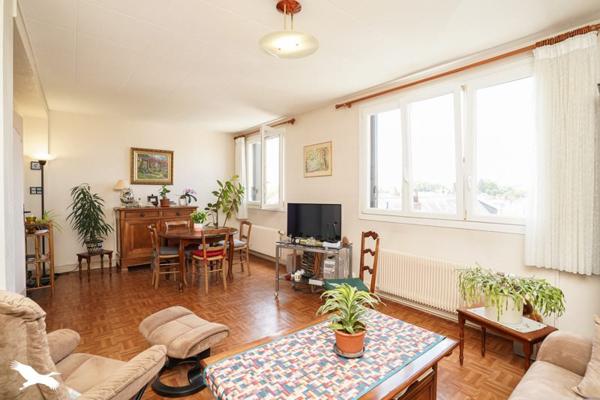 Appartement à vendre |  Tours |  3 pièces | 63 m²