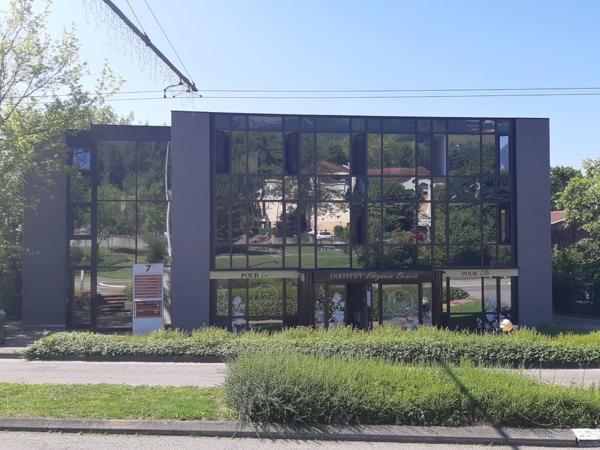 Local commercial ou professionnel