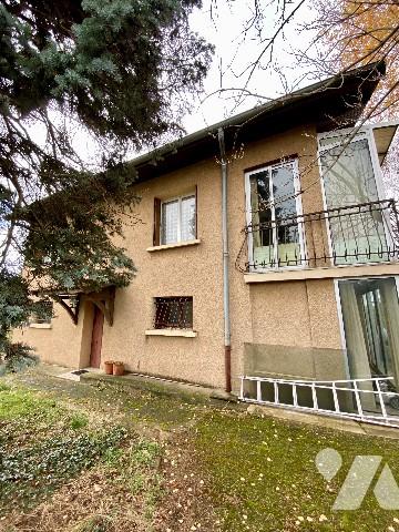 MAISON A GREZIEU LA VARENNE CENTRE