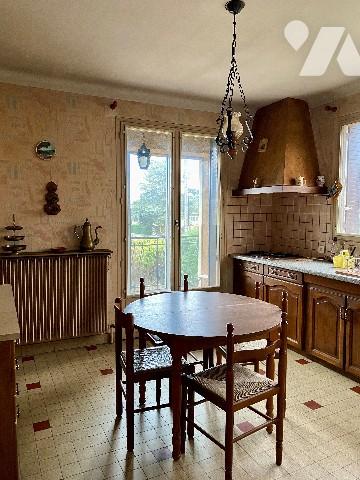 MAISON A GREZIEU LA VARENNE CENTRE