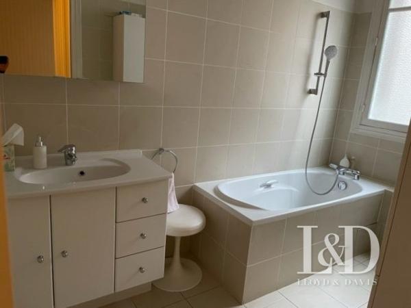  Paris 15e Métro Félix Faure Magnifique appartement familiale 6P