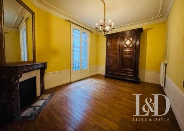  Paris 15e Métro Félix Faure Magnifique appartement familiale 6P