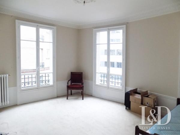  Paris 15e Métro Félix Faure Magnifique appartement familiale 6P