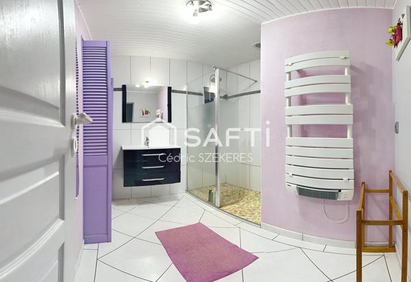 Restaurant avec son logement de fonction