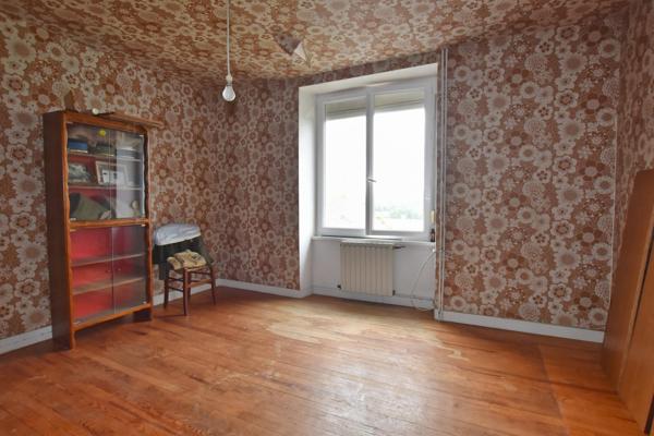 Maison à PLONEVEZ-PORZAY, 29550 - 7 pièces 167m²