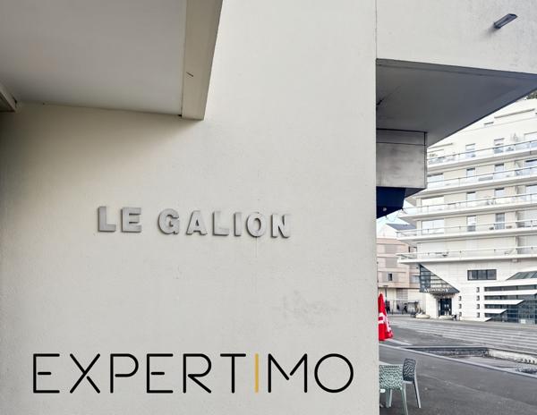 Montigny-le-Bretonneux (78180) Place de Parking en sous-sol de 20m² - Résidence LE GALION - Ascenseur - Boxable