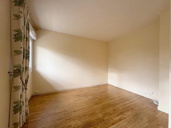 Appartement 4 pièce(s) 2 chambre(s) 65 m²